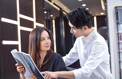 分析顾客适合发型