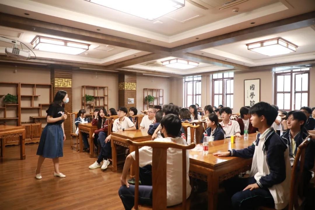 武汉市第六中学国际部