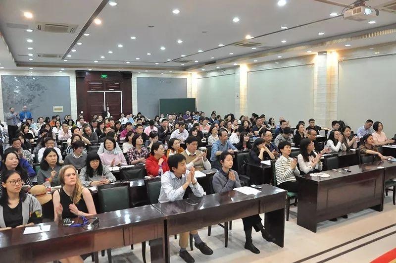 2018光华剑桥各年级期中家长会.jpg