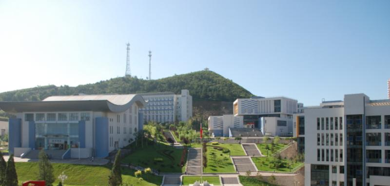 承德工业学校2022年学费、收费多少