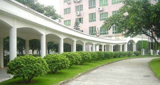 石家庄华美中等专业学校