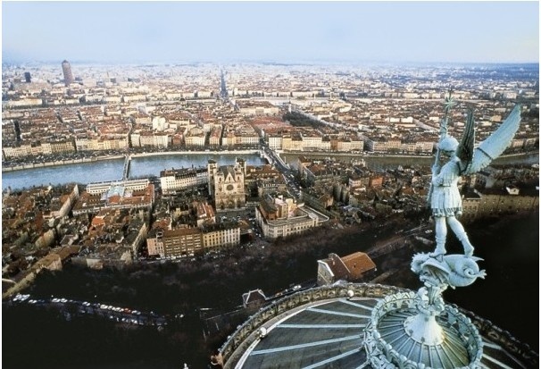 里昂国立兽医学校