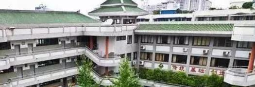 成都石室中学剑桥国际高中