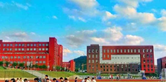 贵州工业职业技术学院2023年网站