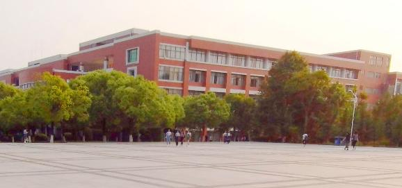 广州华商职业学院网站