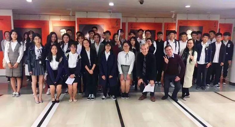 观赏原版话剧《理智与情感》.jpg