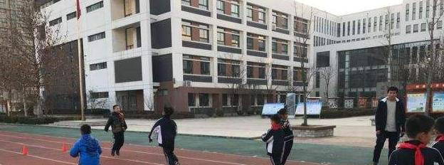 潍坊德润国际双语学校初中部2020年招生计划