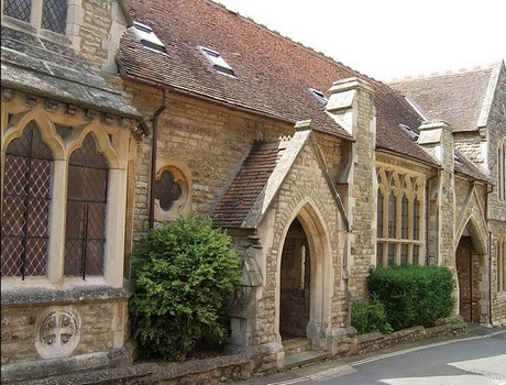 白金漢大學(xué)