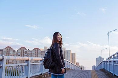 想立刻提高情商的人、改善同事与客户关系的人