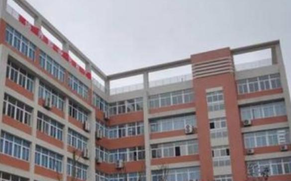 德阳市黄许职业中专学校