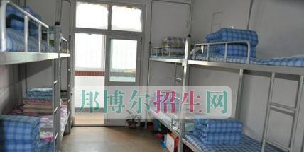 成都机械电子职业技术学校2021年宿舍条件