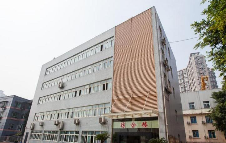 重庆建筑高级技工学校网站
