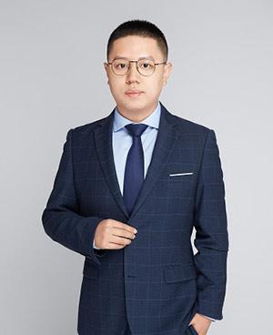 李逸飞