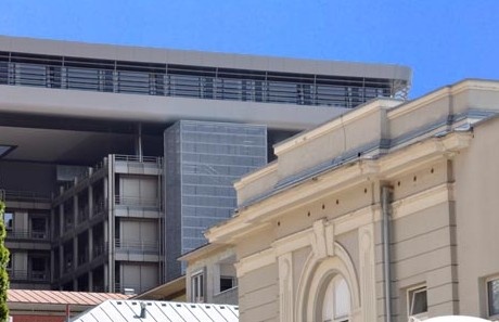 因斯布鲁克医科大学