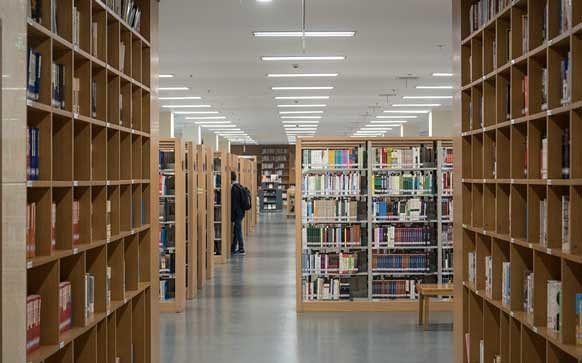 报考异地在职研究生怎么上课