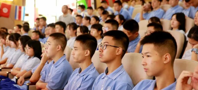 成都石室中学剑桥国际高中怎么样