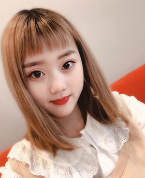 张眉