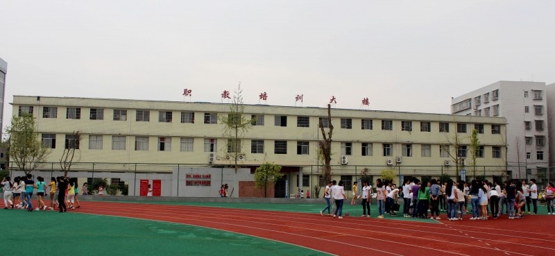 南充师范学校2016年招生录取分数线