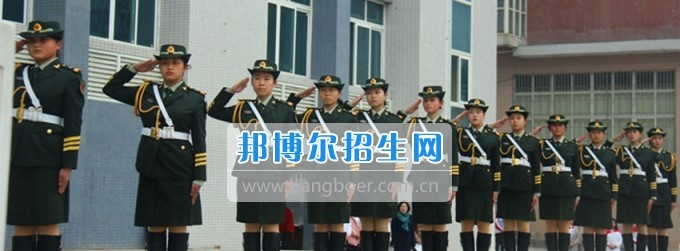 南充师范学校2016——2017学年度(下)期第三周朝会仪式成功举行