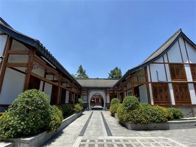 美中国际GIA学院