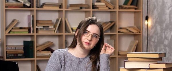 2023赤壁机电信息技术学校开设的专业一览表