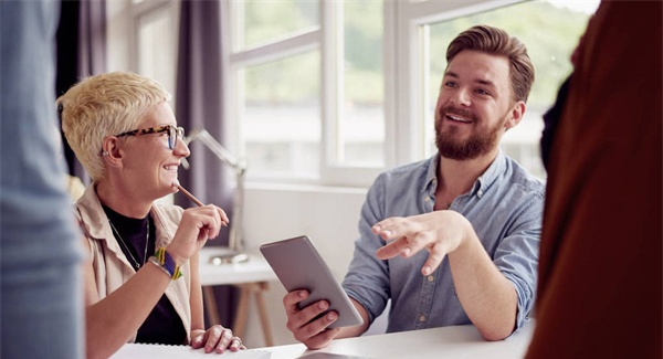 成都华夏旅游商务学校