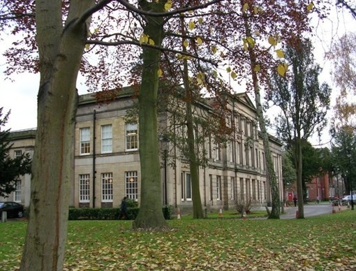 曼彻斯特城市大学