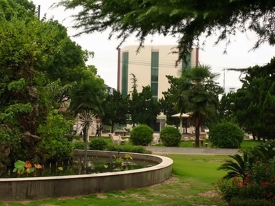 武钢三中国际部学校环境