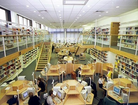 莫斯科社会经济科学院