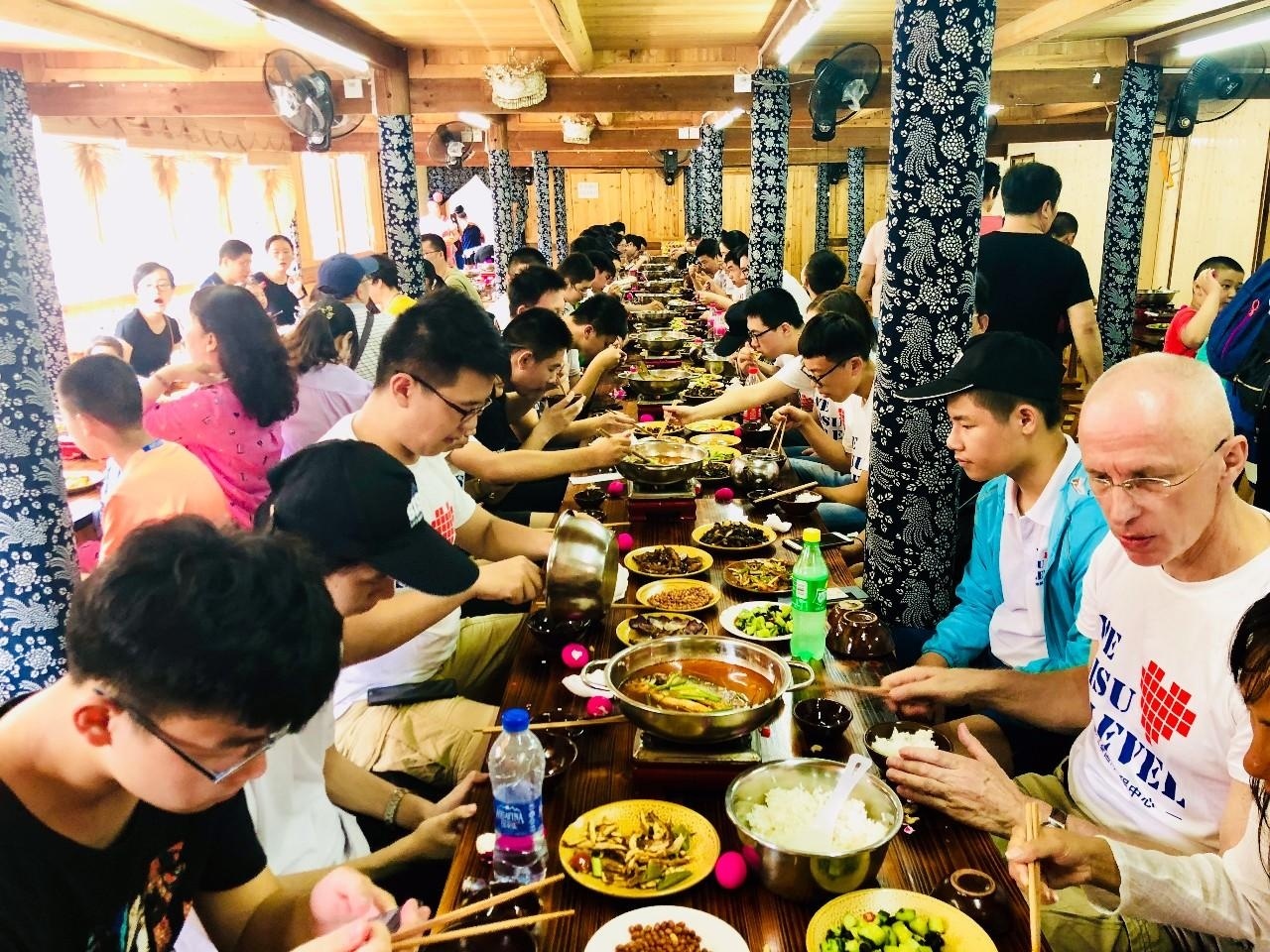 上外立泰A Level课程中心贵阳学术夏令营.jpg