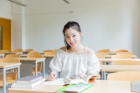 精讲点拨，减轻学习负担