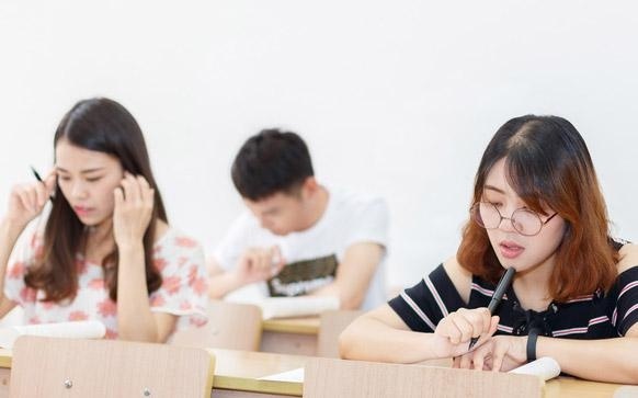 督学教育