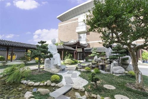 苏州工业园区外国语学校