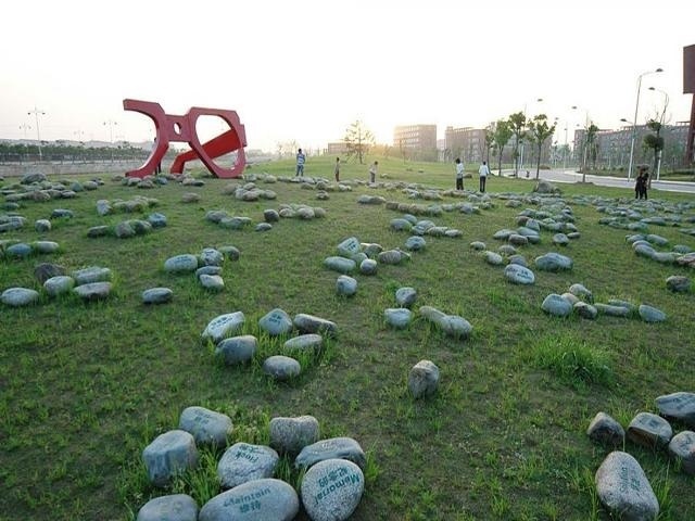 校园雕塑