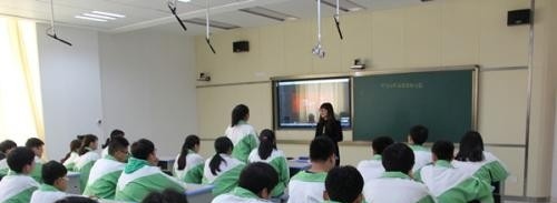 石家庄外语翻译中等专业学校