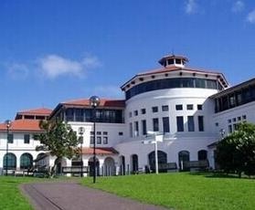 梅西大学