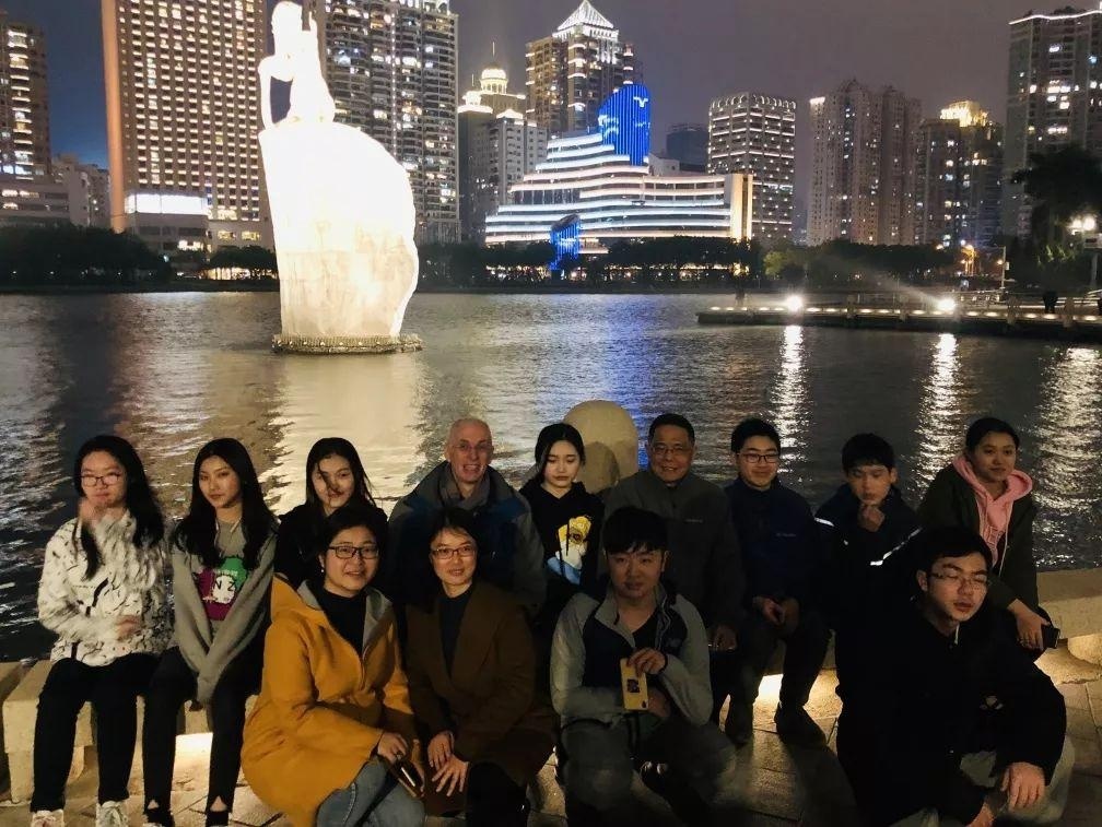 上外立泰雅思冬令营学生合影.jpg