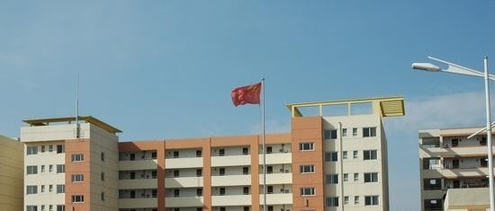 承德华中管理中专学校