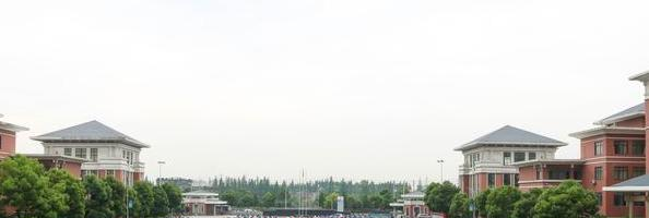 荆州机械电子工业学校