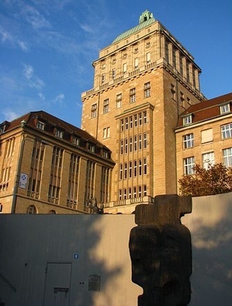 苏黎世大学