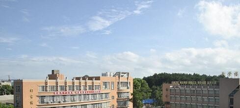 贵州机电技工学校