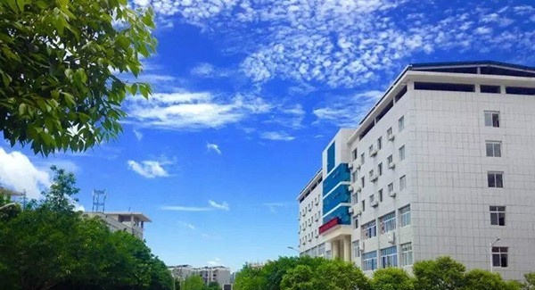 广安职业技术学院2023单招专业有哪些？