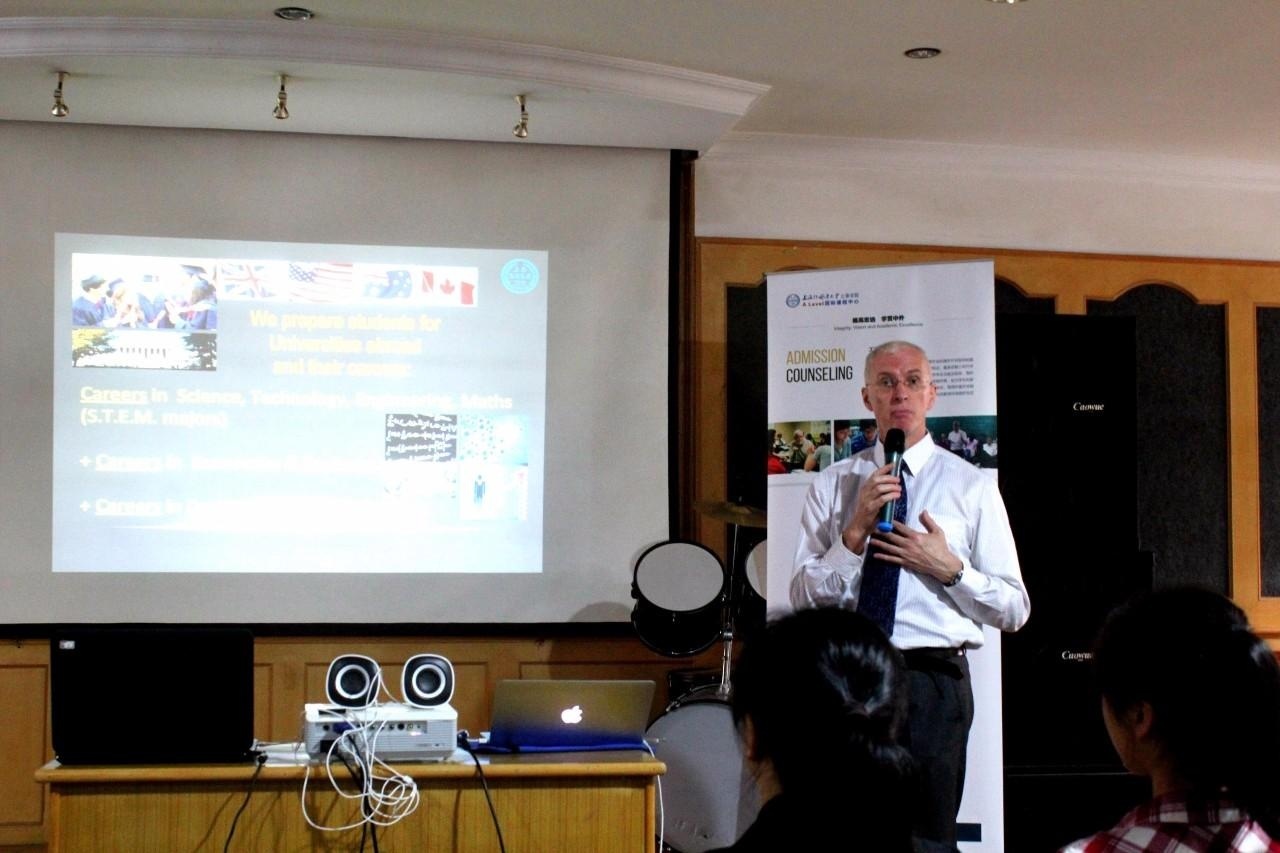 上外立泰A Level学术校长Johannes.jpg