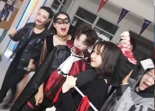 万圣节.jpg