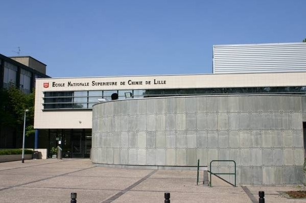 里尔国立高等化工学校