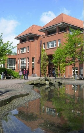 富尔达应用技术大学