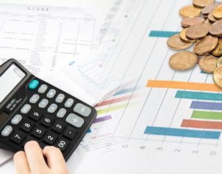 钱少事多常加班