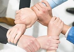 能够地熟练管理一个团队