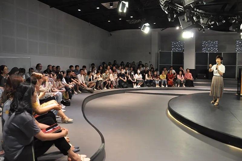 疫情后的国际教育.jpg