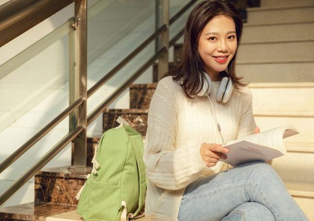 日语爱好者、准备赴日留学者、准备进入企业就业者